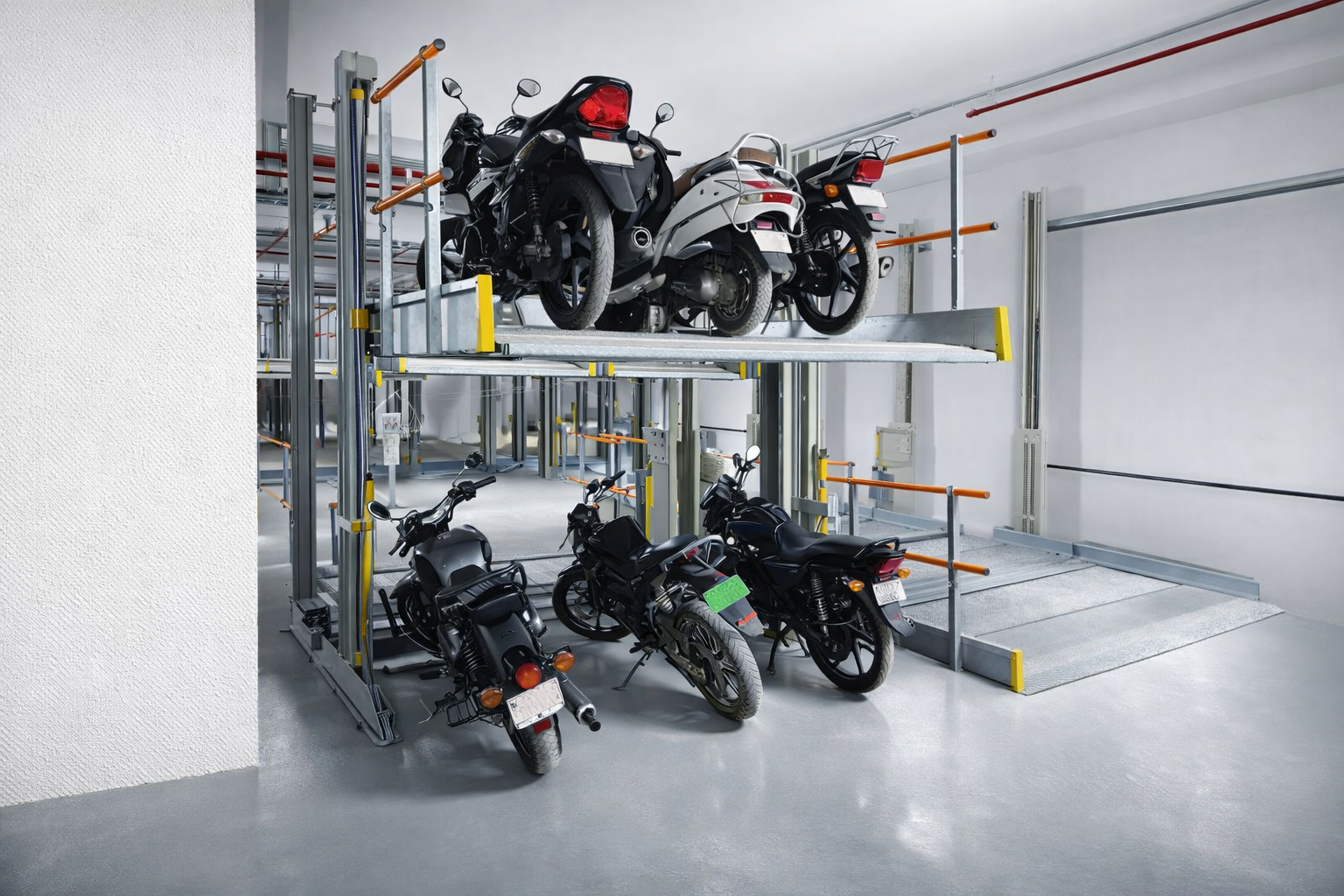 Bike Stack Lift 6-Bike Mechanical Stack Parking Lift - Hydromax Engineering